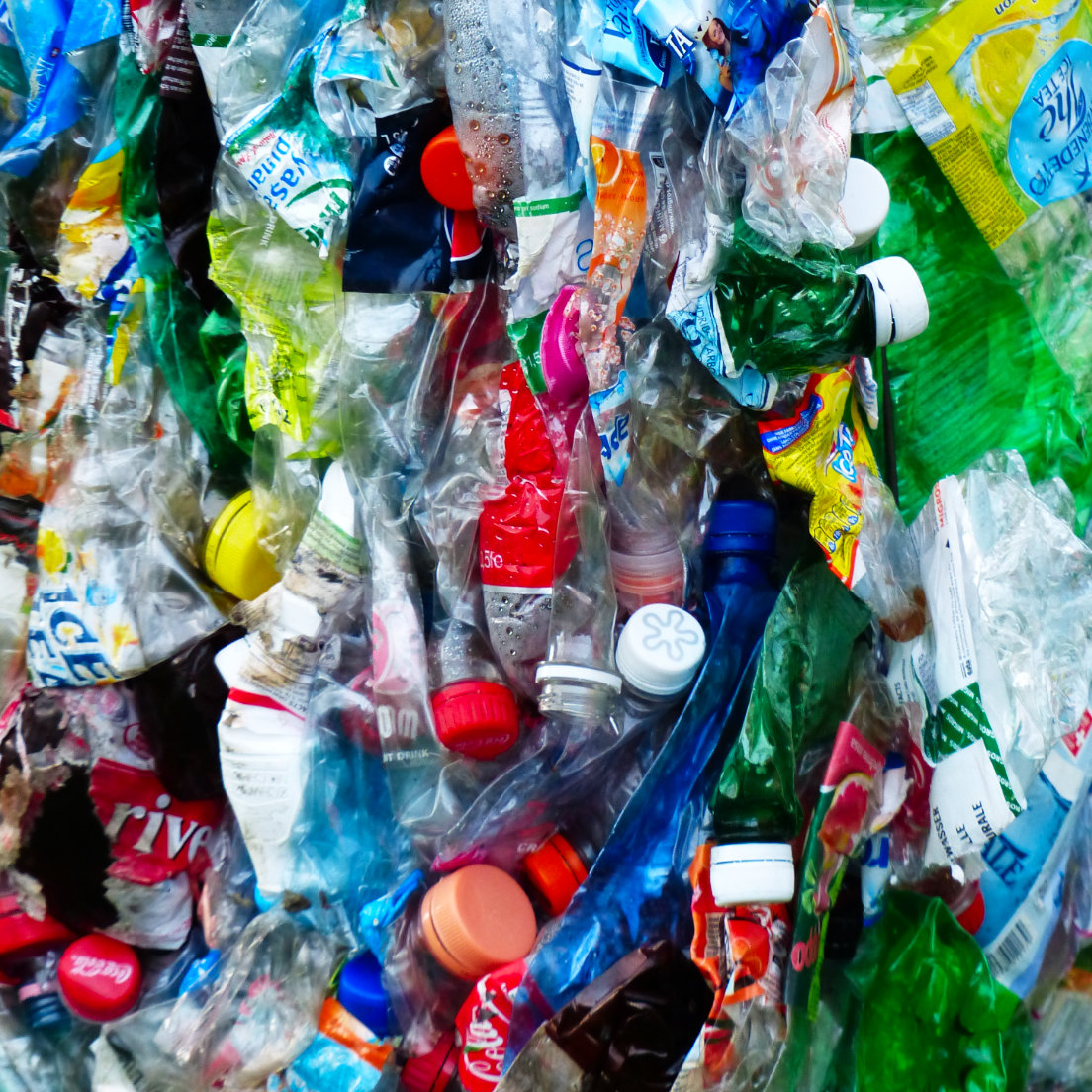<span class="text-orange-50">91% of all plastic</span> ever produced has never been recycled.